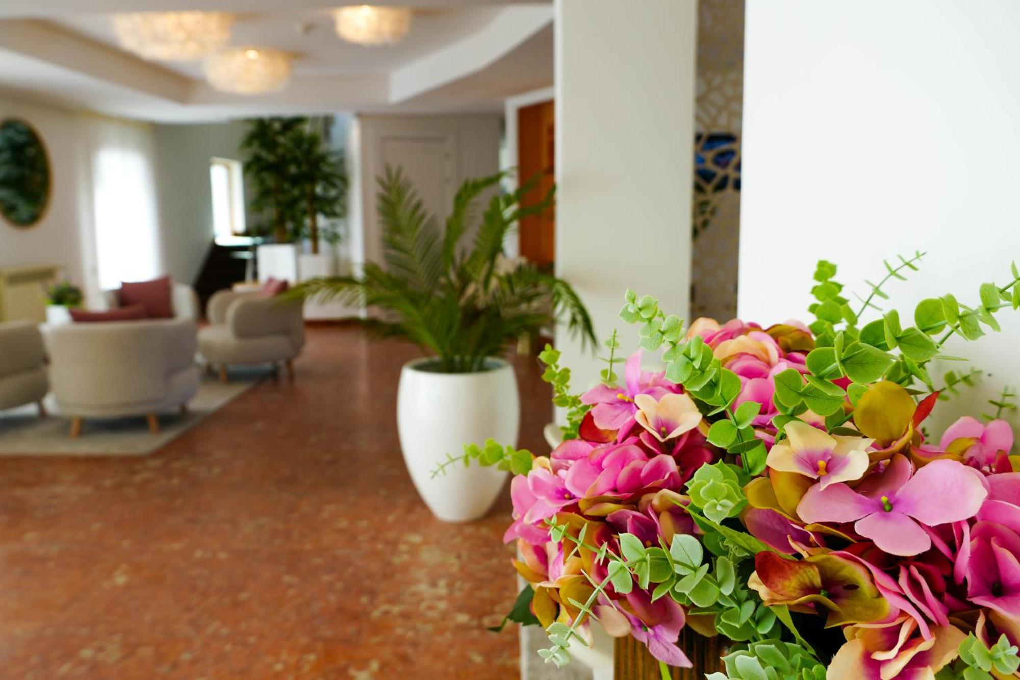 Miramar Hotel Spa & Apartments Nazare Luaran gambar